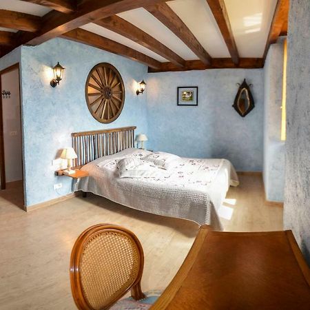 Ecrin Du Segala Hotel Tauriac-de-Naucelle Luaran gambar